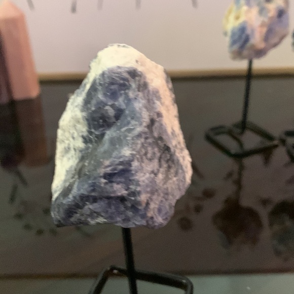 🌈 Crystal specimens- Rose Quartz, Kyanite, Clear Quartz, Sodalite, Smokey … - Picture 16 of 16